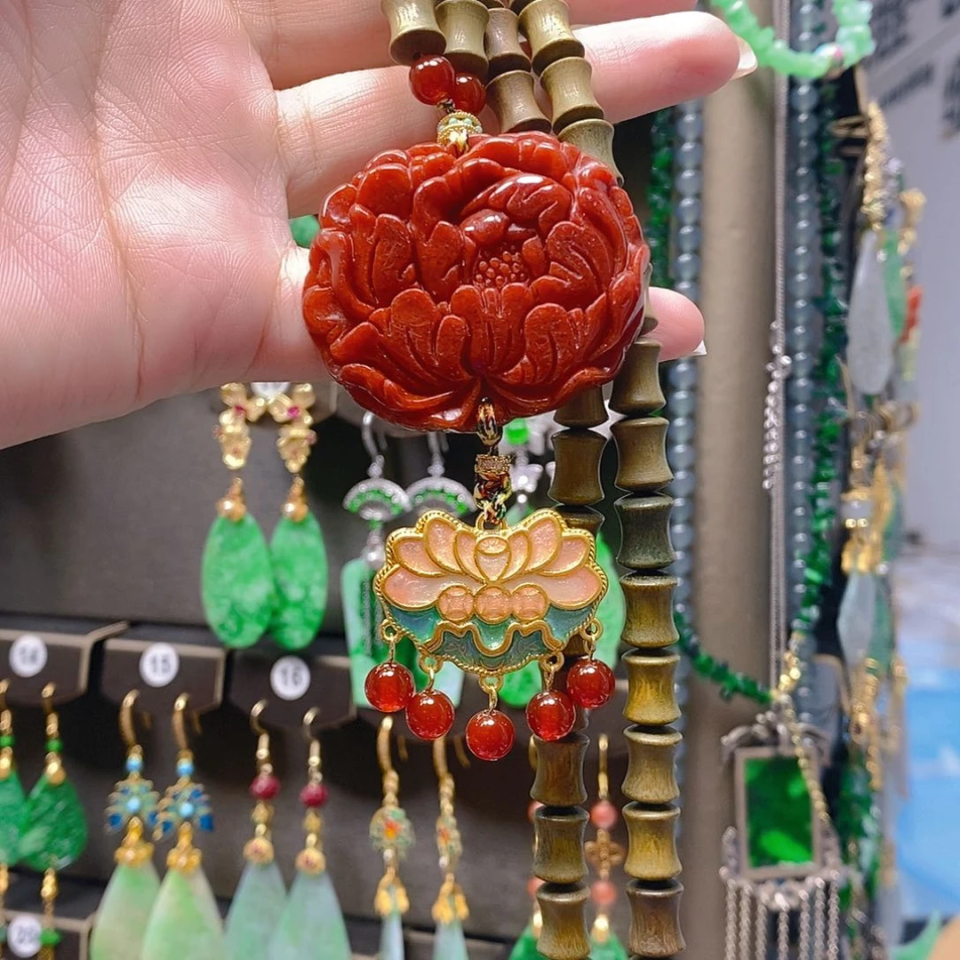 未镶嵌翡翠耳饰翡翠