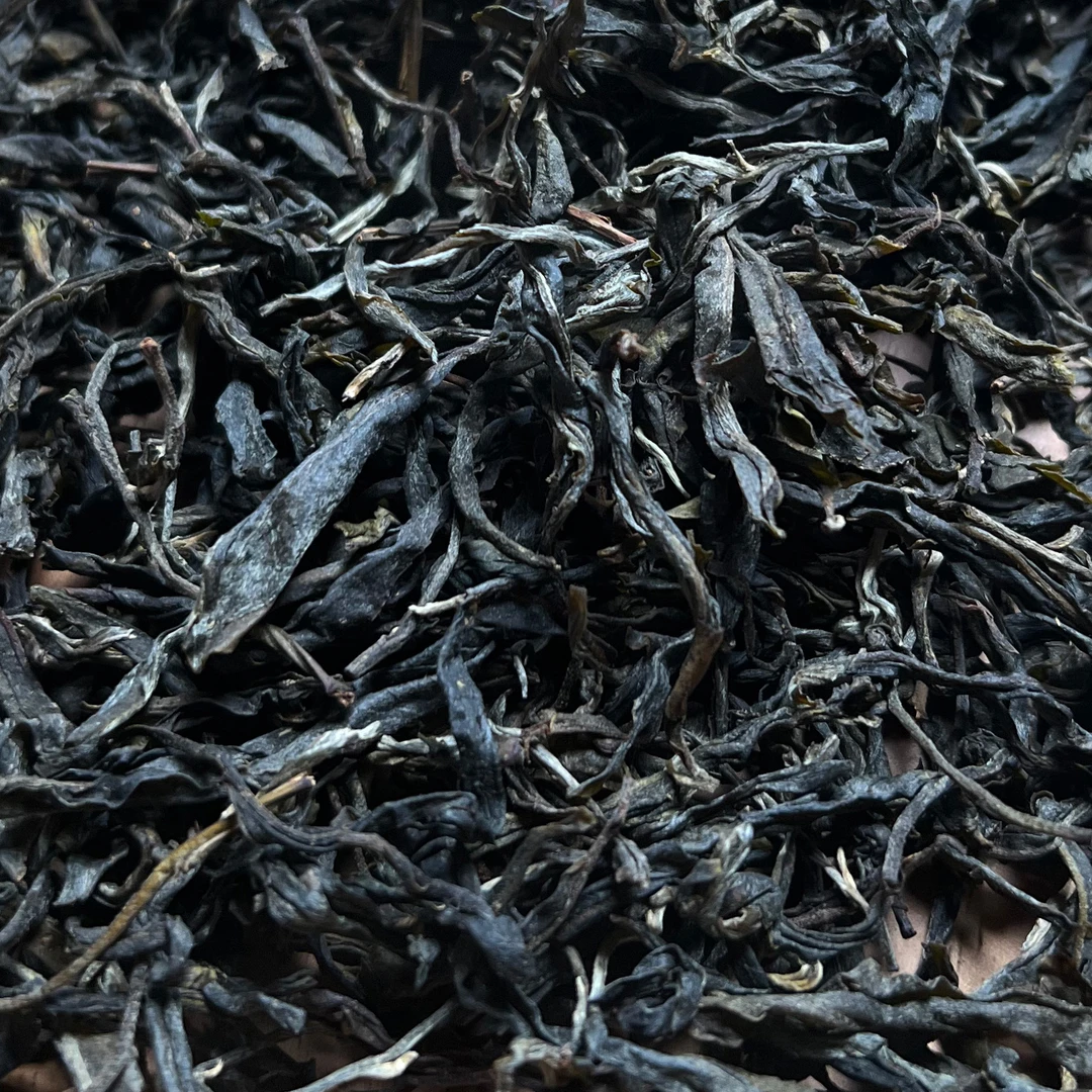 2024年弯弓古树春250克生茶  刀发雷    直播2025.1.19（返场款15）