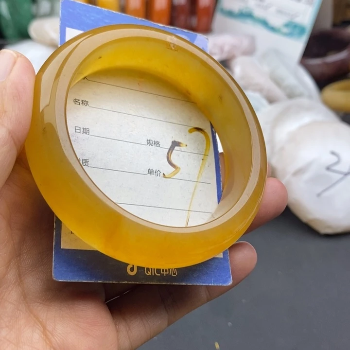 石英质玉未镶嵌手镯