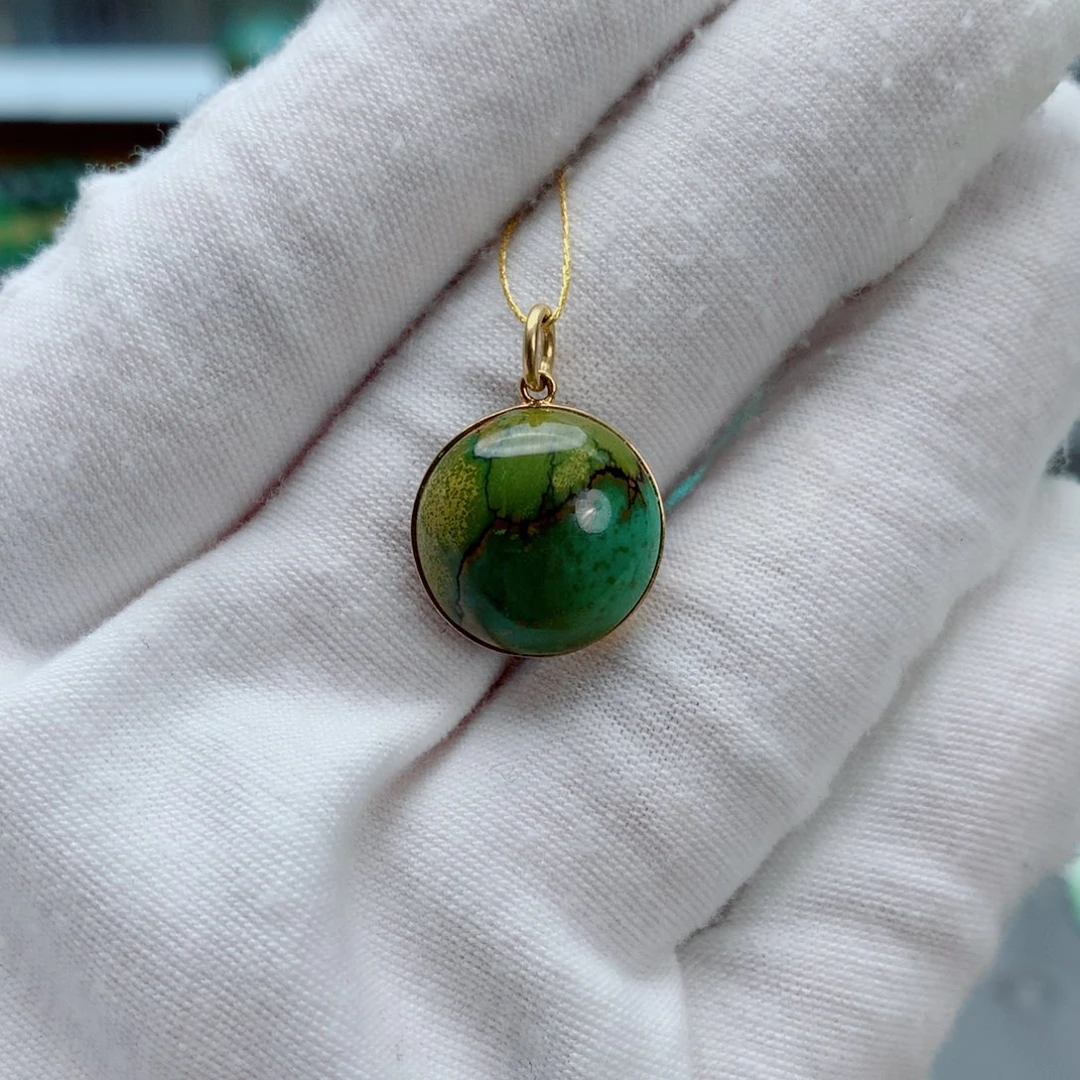 绿松石配饰18K金镶嵌