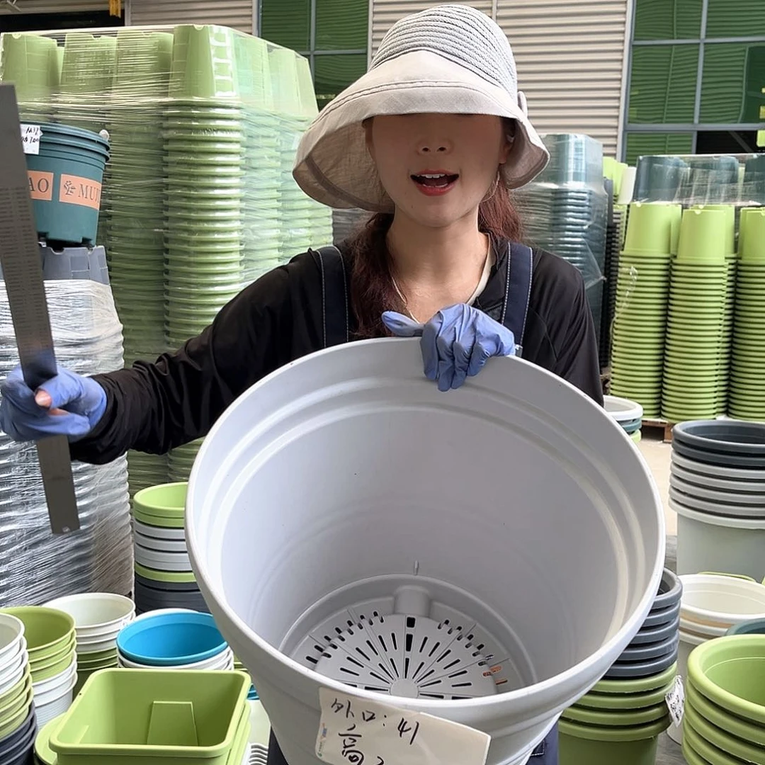 仿陶盆小号灰白色3个无托