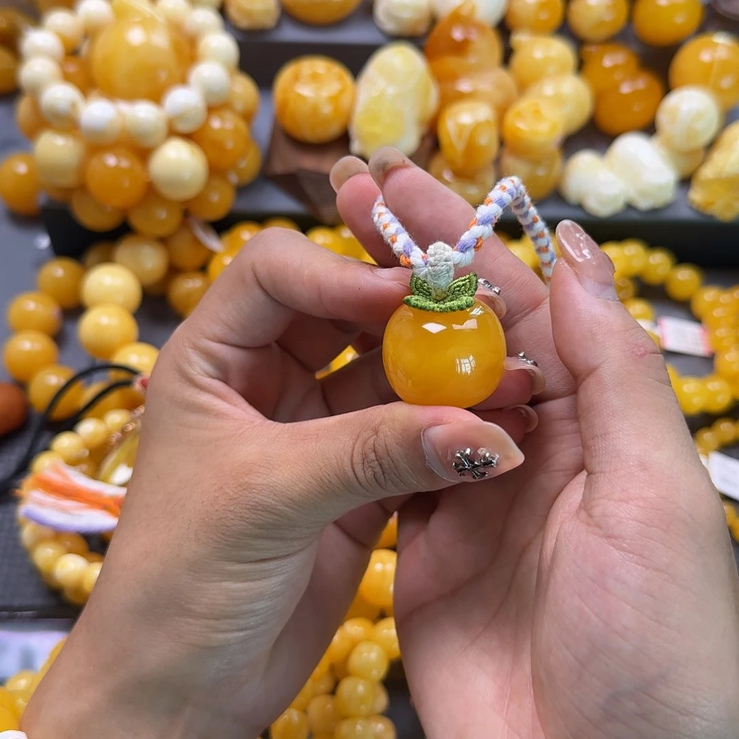 未镶嵌蜜蜡珠宝奇石