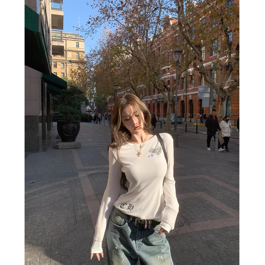 美式甜豆 辣妹修身小众t恤女春夏设计感百搭印花长袖显瘦上衣