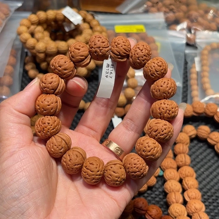 桃核吊坠沈阳树王桃核手串