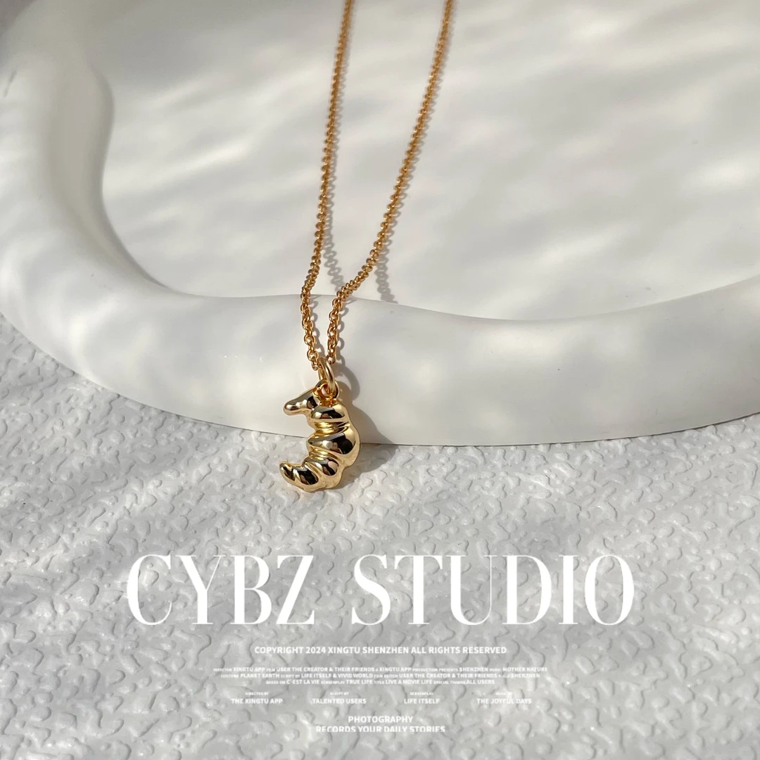 坠链均925银 Cy>>S925银镀18k牛角包项链小众设计高级感轻奢锁骨