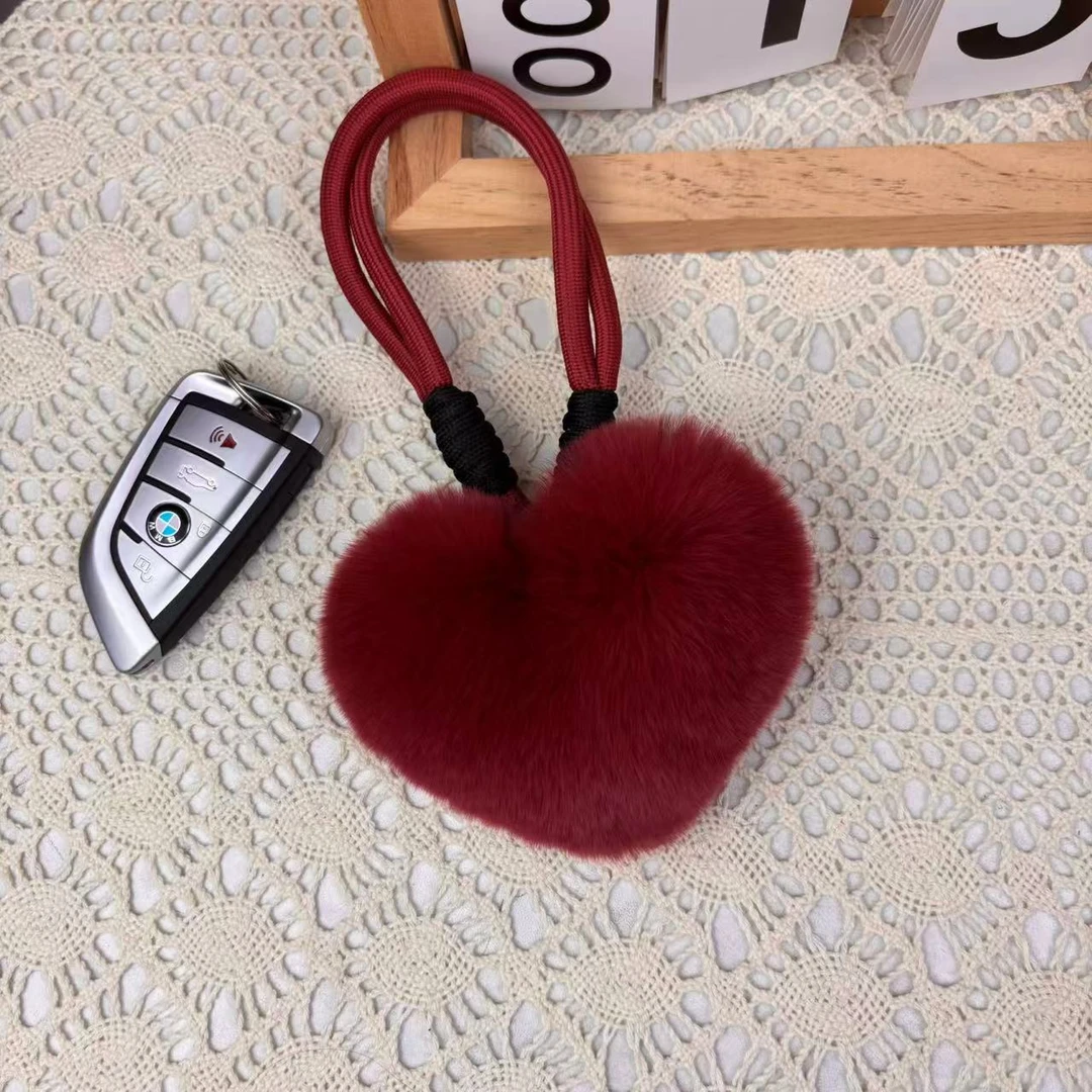 可爱真獭兔毛爱心手绳钥匙扣挂件创意毛绒心形桃心书包包挂饰礼物