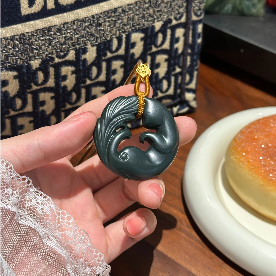 【凰一品】新疆特细塔青凤九吊坠18K金