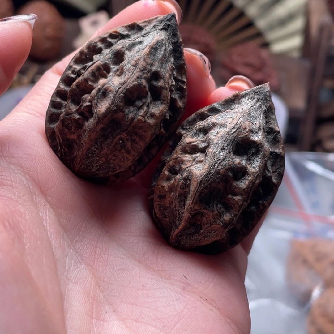 文玩核桃把件楸刀鱼100
