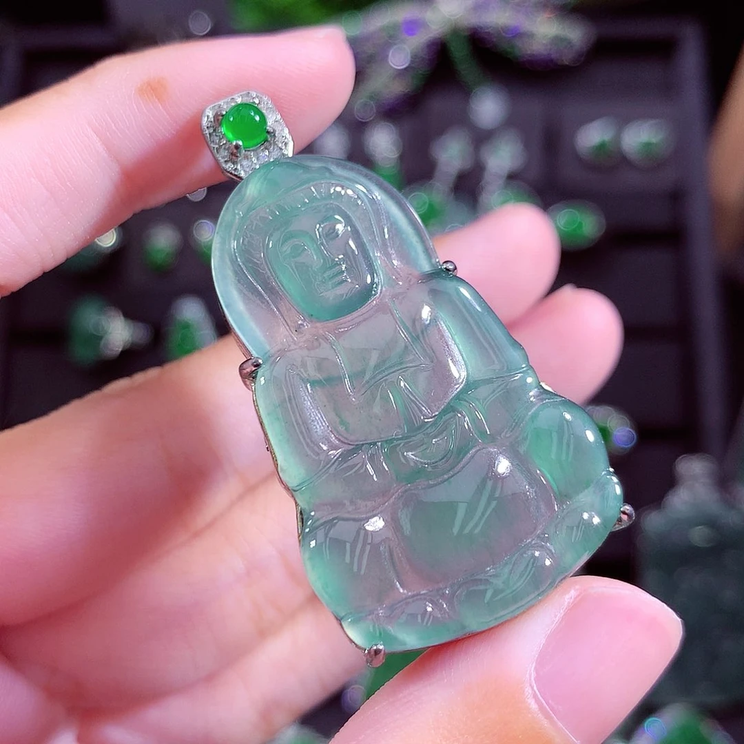 颈饰未镶嵌翡翠天然