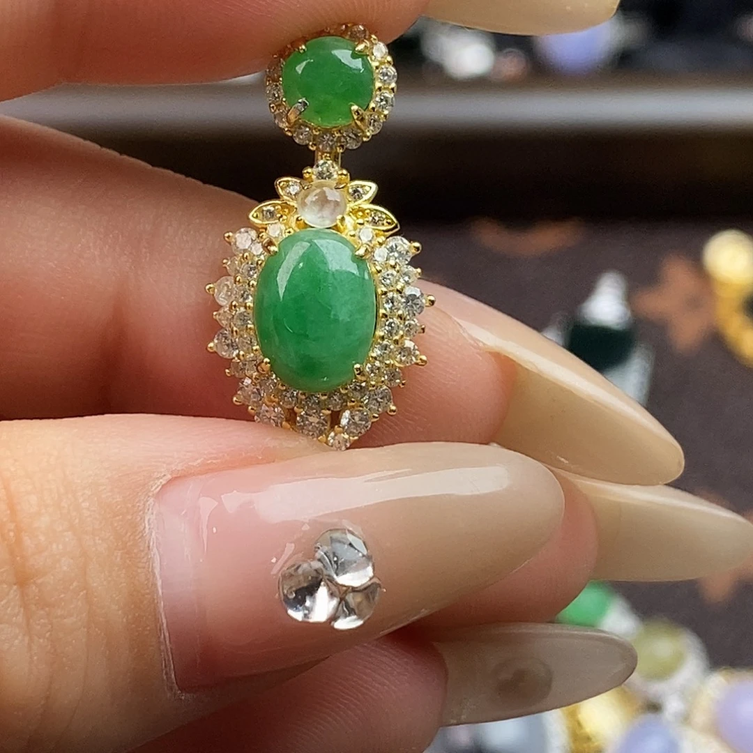 翡翠未镶嵌戒指翡翠