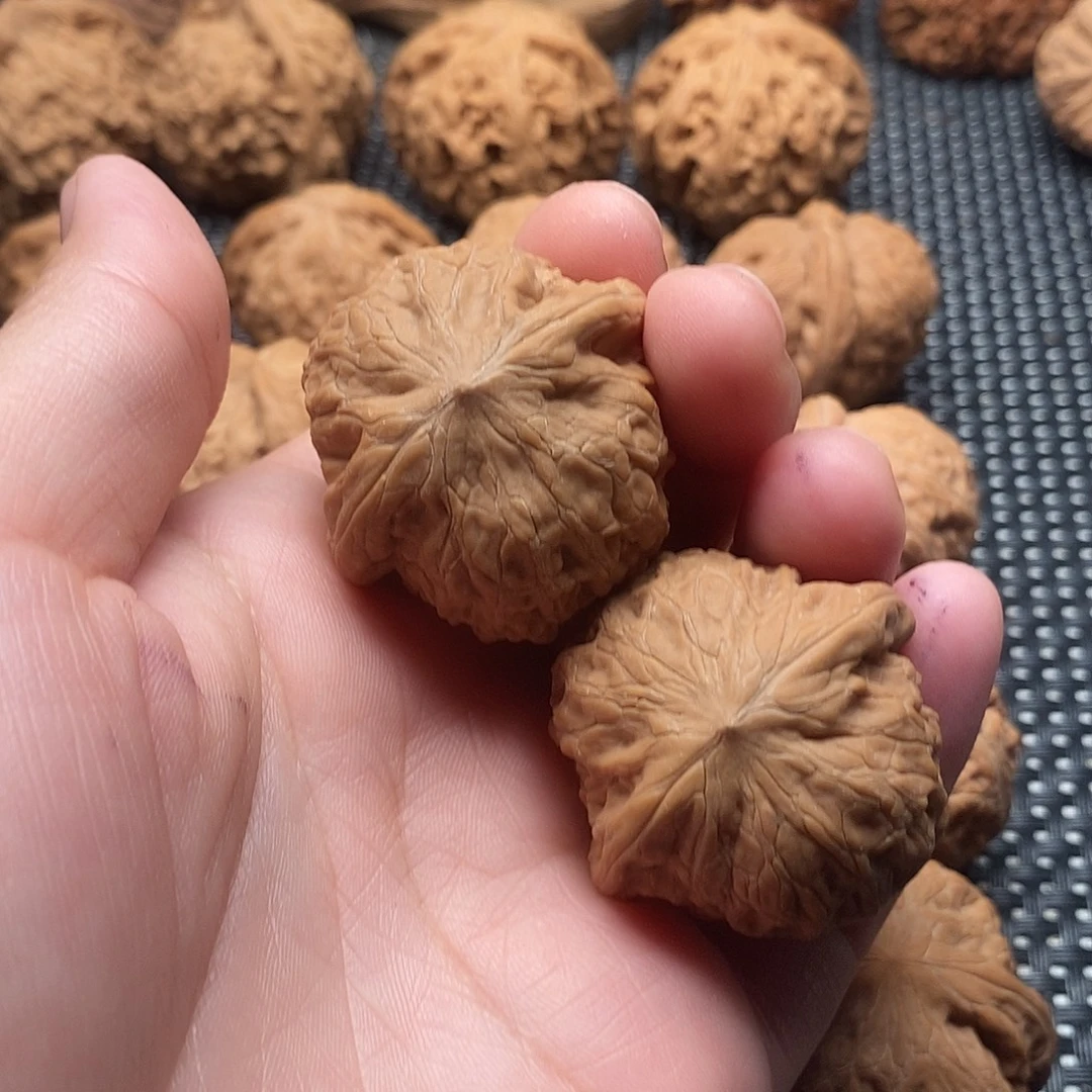 文玩核桃吊坠核桃