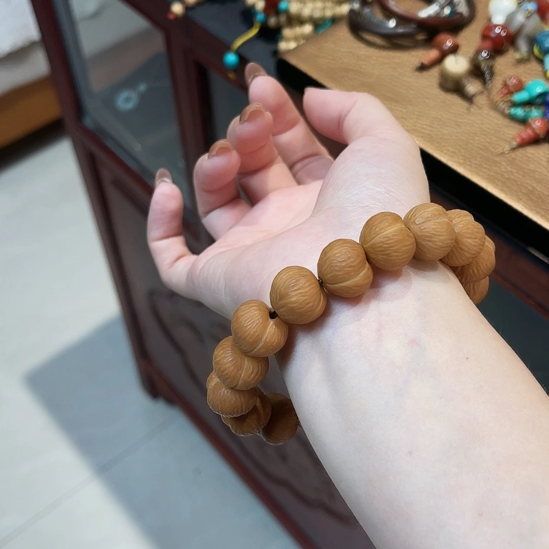 手串桃核发财姐专属