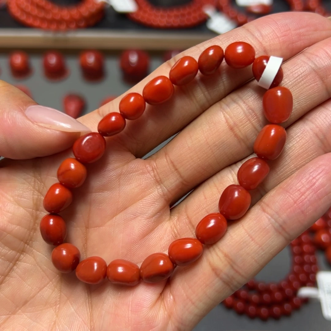 南红玛瑙未镶嵌手串 柿子锦随型 约7mm 性价比