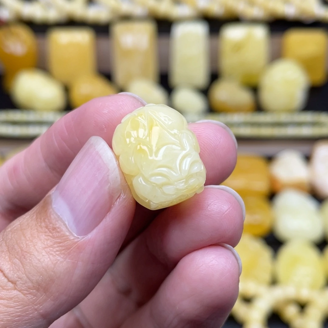 琥珀未镶嵌裸石琥珀蜜蜡