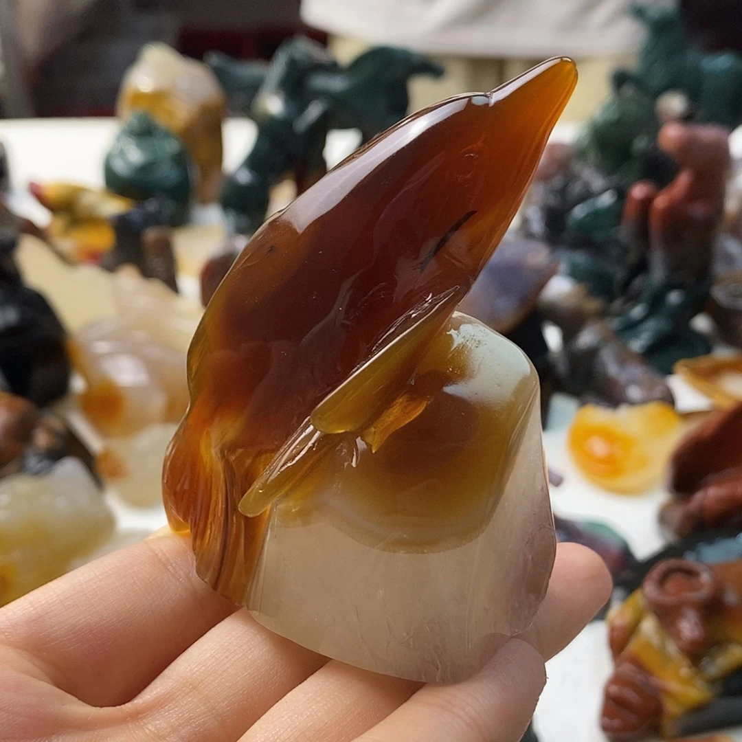 雪***主玛瑙/玉髓未镶嵌颈饰