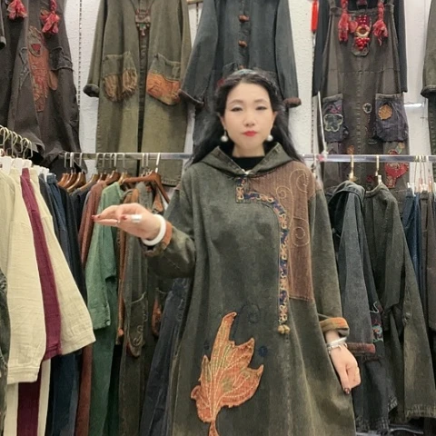 刺绣招财猫牛仔金鱼裙