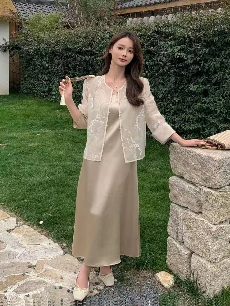 B03 2025夏季新款女款显瘦品牌系列