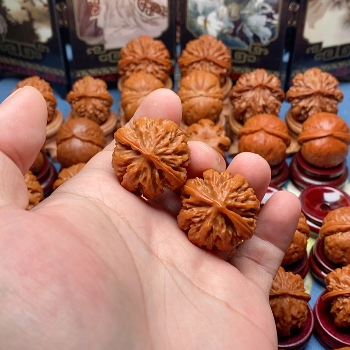 天***务把件文玩核桃赤焰龙头