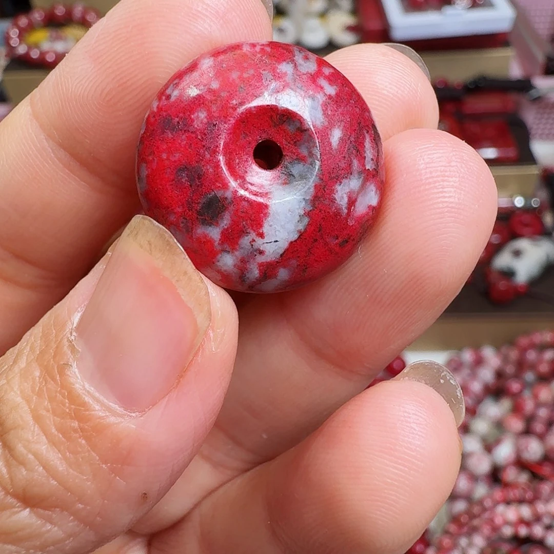 天然辰砂哦，天然原石，平安扣