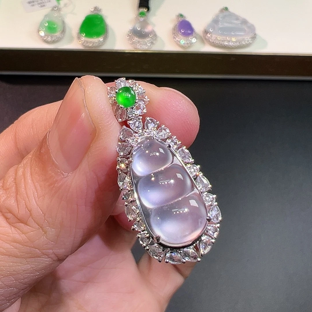 翡翠颈饰18K金镶嵌高端