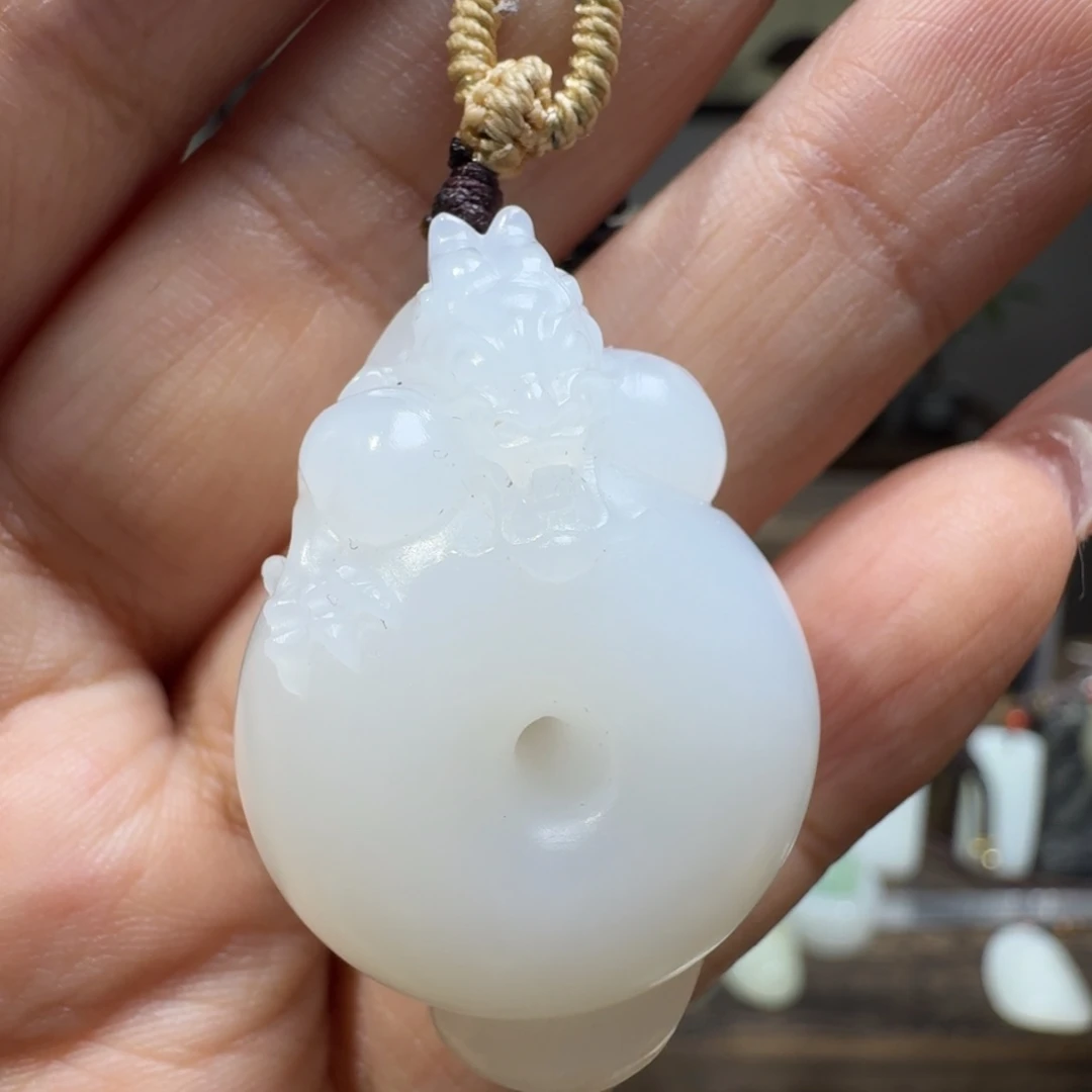 和田玉手串未镶嵌