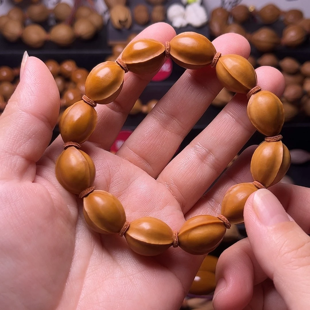 吊坠橄榄核鲨鱼背14