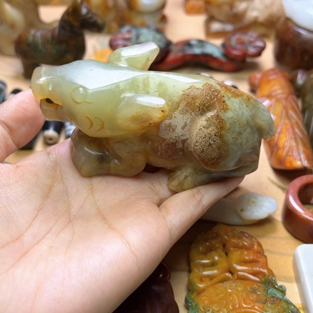 【闪购商品】蛇纹石玉颈饰未镶嵌