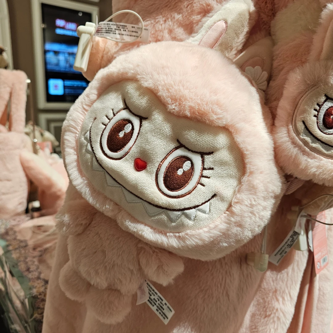 17乐园限定甜心系列公仔斜挎包