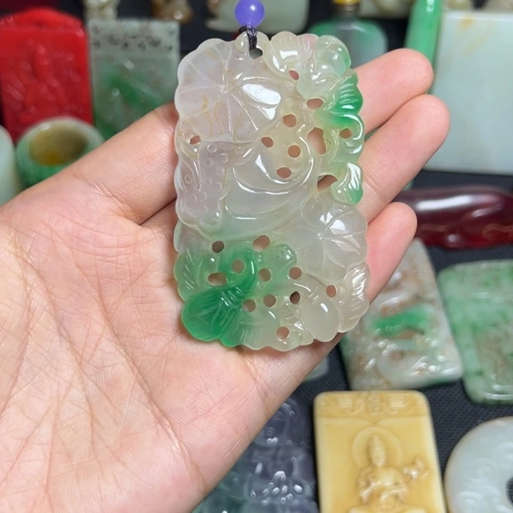 吊坠滴血莲花菩提