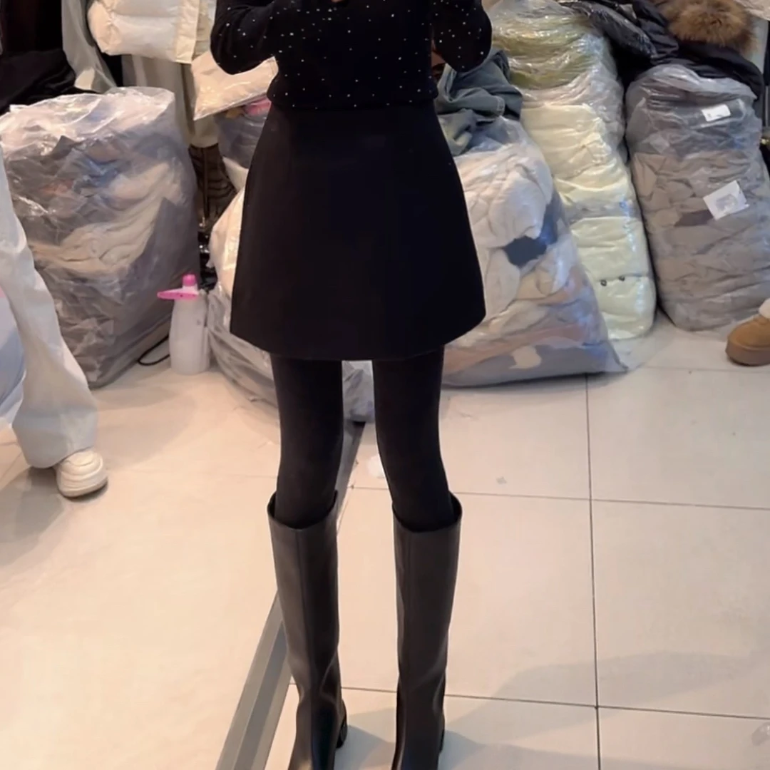 高腰短裙带内衬加厚黑色半身裙秋冬季2025新款女士百搭显瘦A字裙