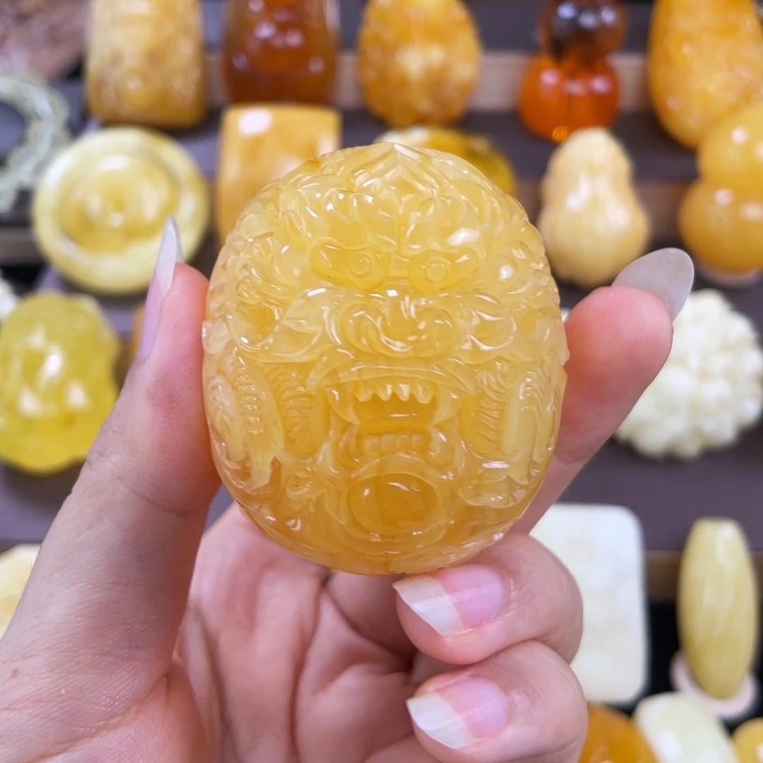 琥珀未镶嵌珠宝奇石