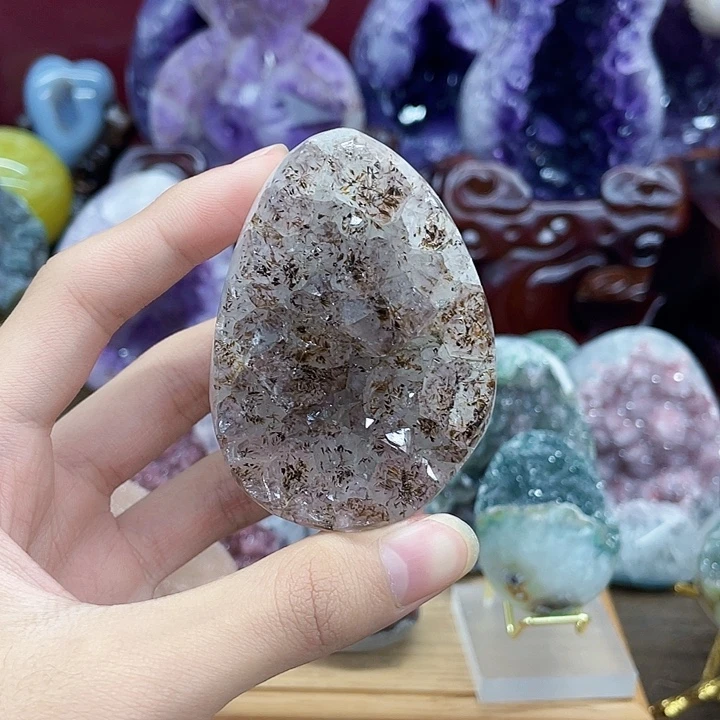 紫晶未镶嵌大型摆件（非配饰）