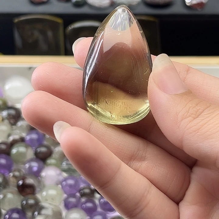 晶***群吊坠(赠链)未镶嵌水晶