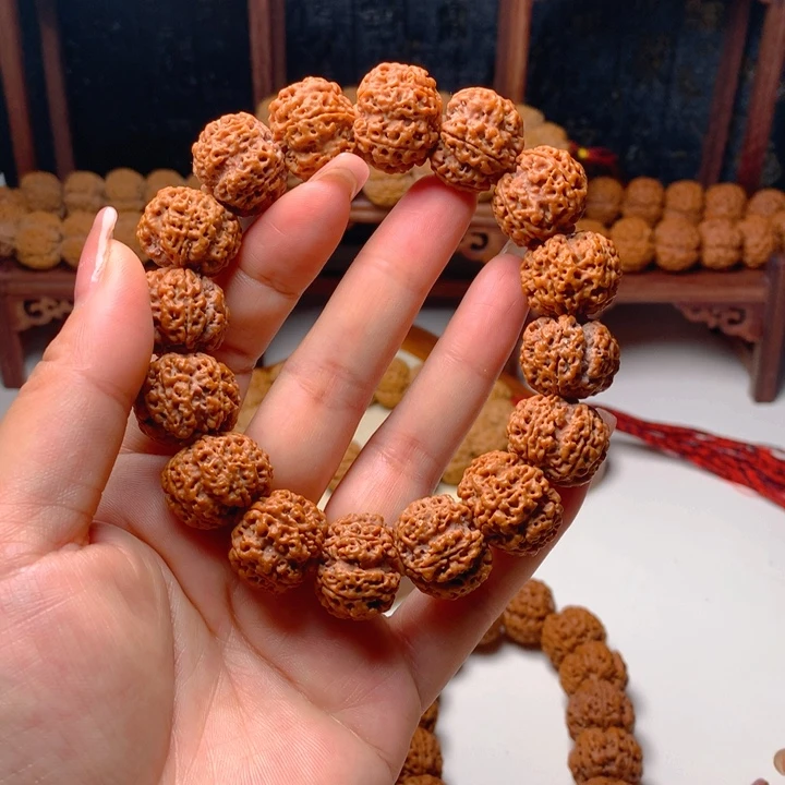 金刚菩提手串蜂王