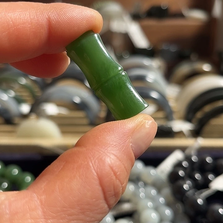 和田玉未镶嵌颈饰俄罗斯碧玉福利款竹节