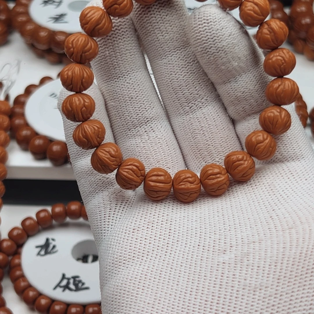 部***子吊坠桃核桃核手串