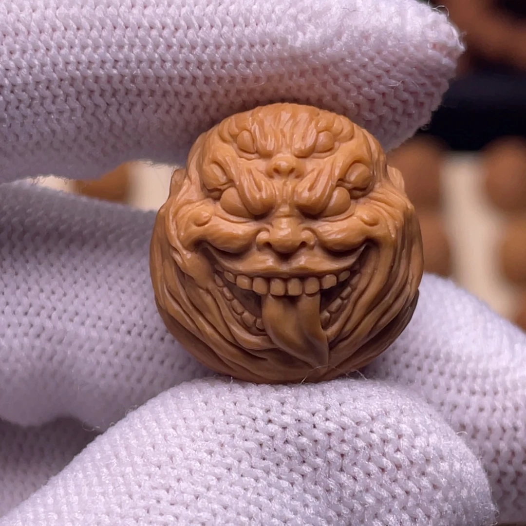 吊坠猴头核桃精工舔僧19.1