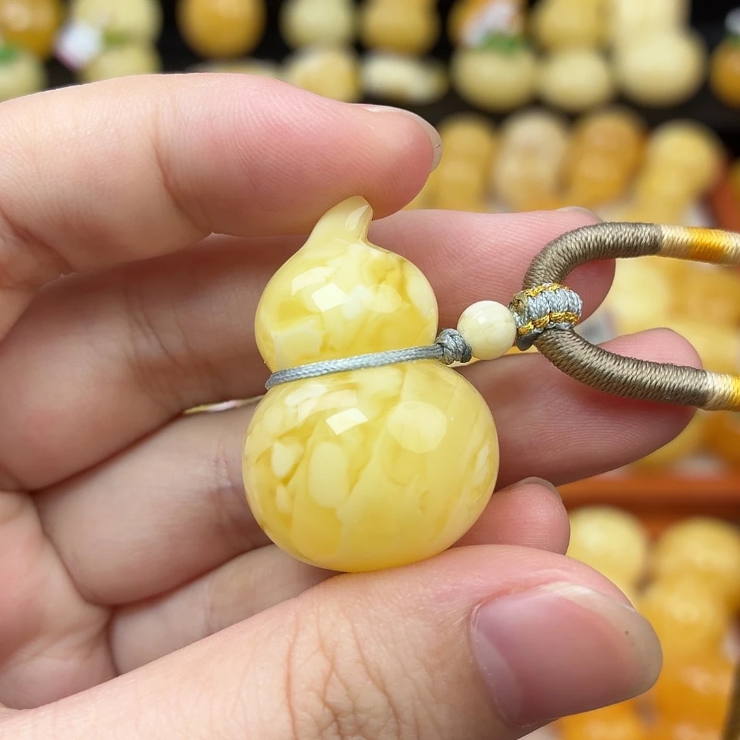 蜜蜡未镶嵌毛衣链妈妈