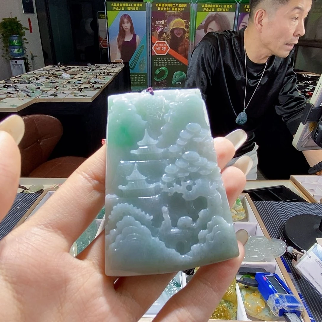 颈饰未镶嵌翡翠翡翠