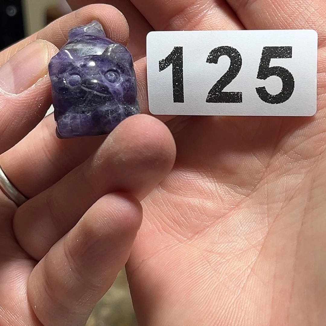 未镶嵌水晶大型摆件（非配饰）