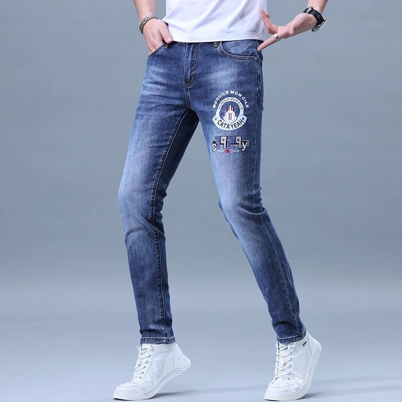 2025新款秋季潮流蓝色牛仔裤男高档刺绣印花男款修身显瘦弹力百搭