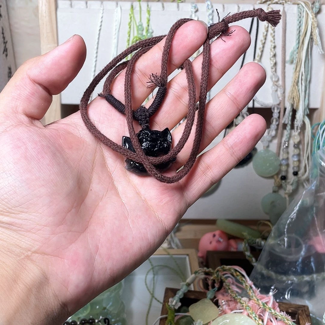 蛇纹石玉合金颈饰