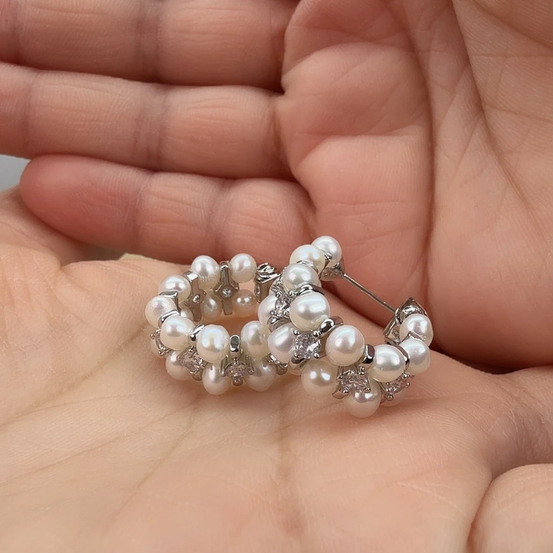 淡水珍珠未镶嵌耳饰