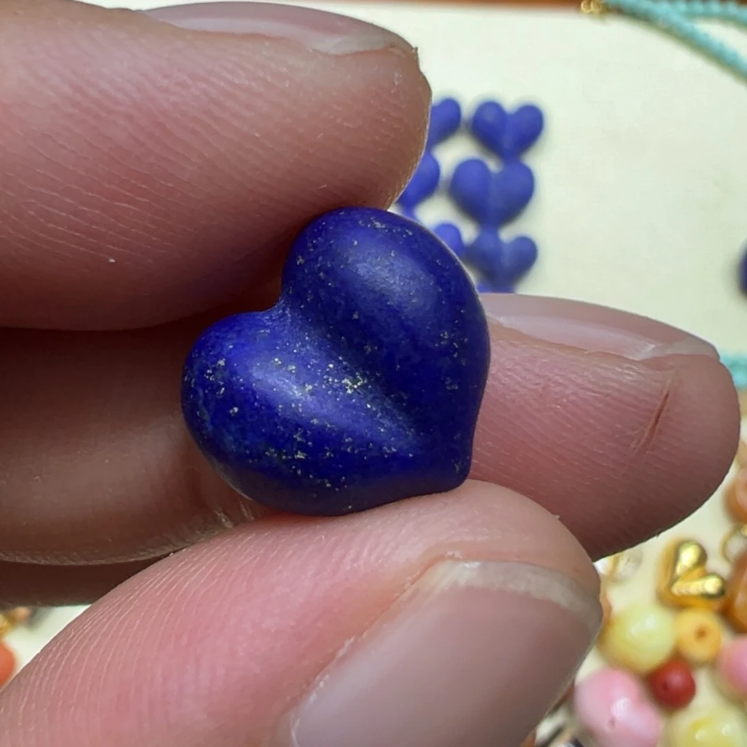 青金石未镶嵌颈饰晔**医