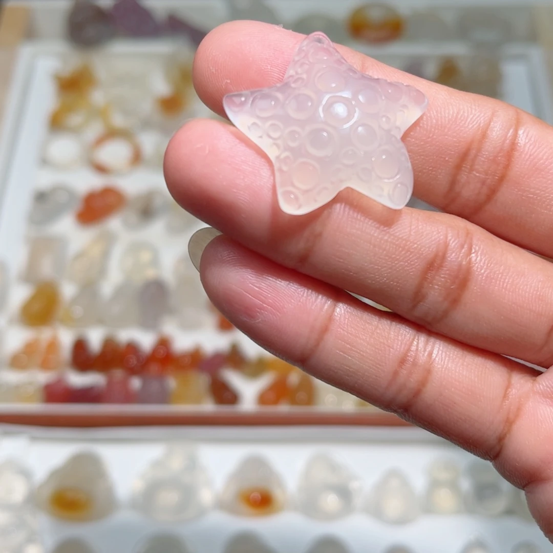 玛瑙/玉髓颈饰合金