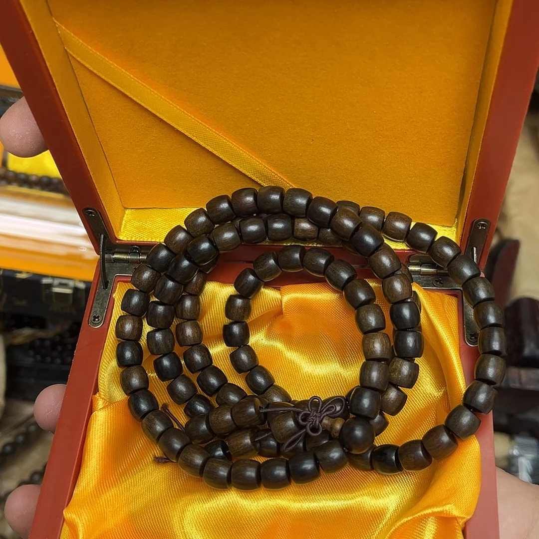 大叶紫檀（黑酸枝木类）