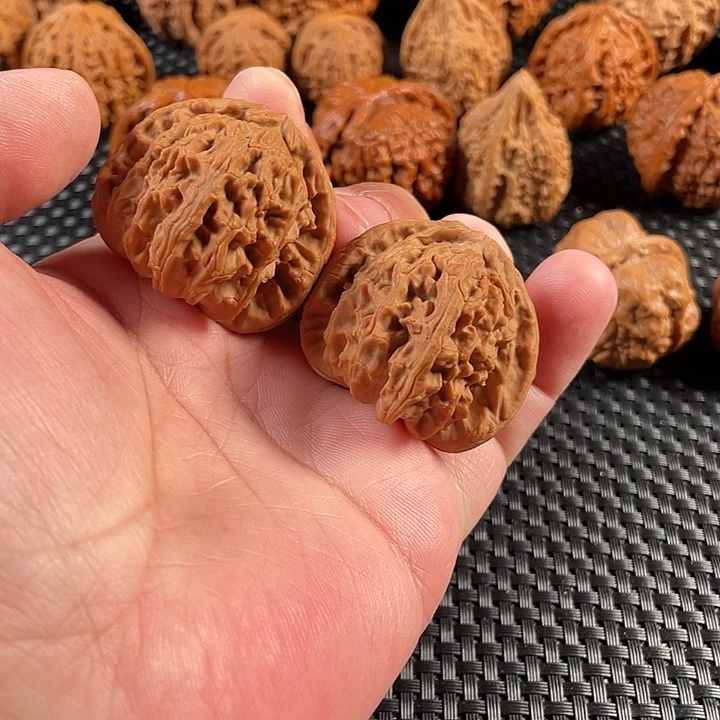 把件文玩核桃三角白41