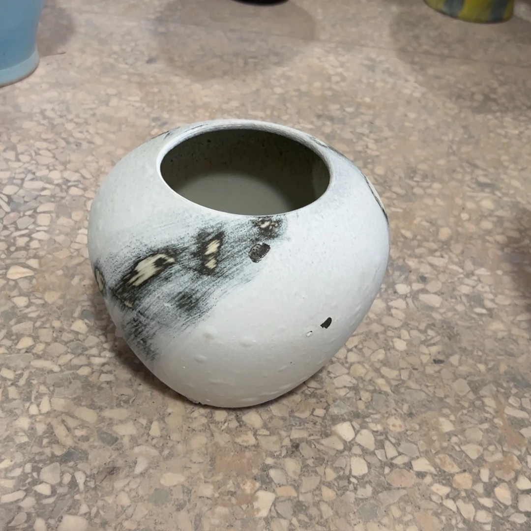 瑕疵盆18厘米10厘米