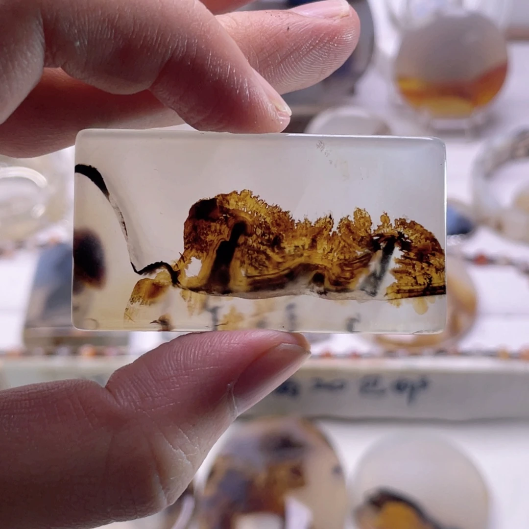 玛瑙/玉髓未镶嵌珠宝奇石