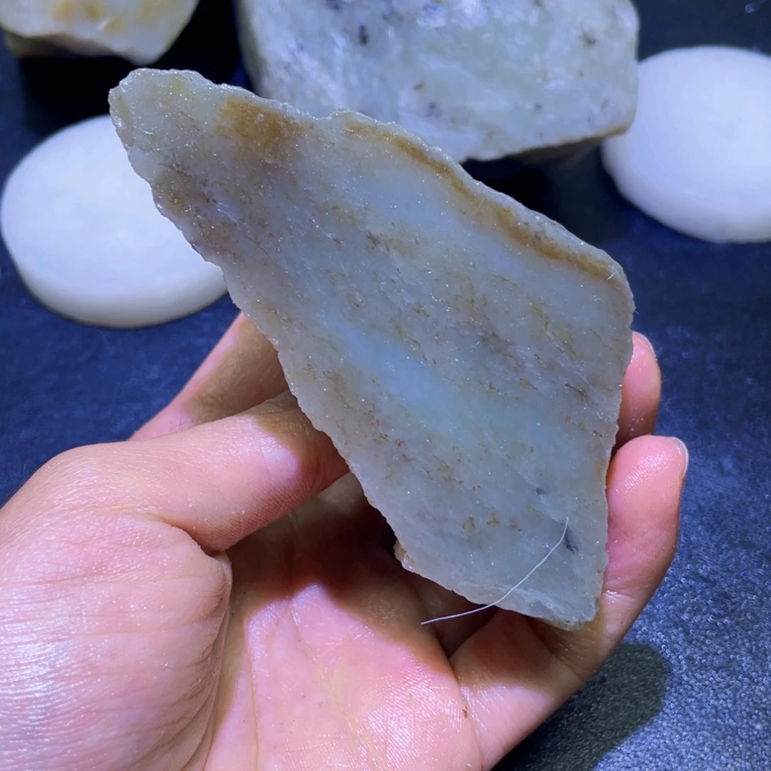 和田玉未镶嵌珠宝半成品